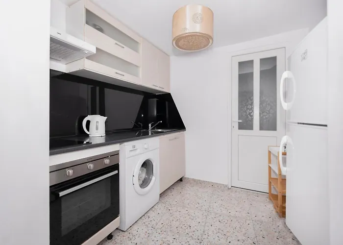 Your In Historic Center Apartment