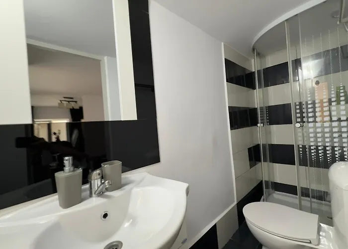 Apartment Your In Historic Center