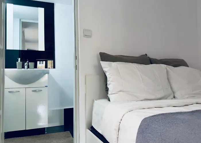 Apartment Your In Historic Center